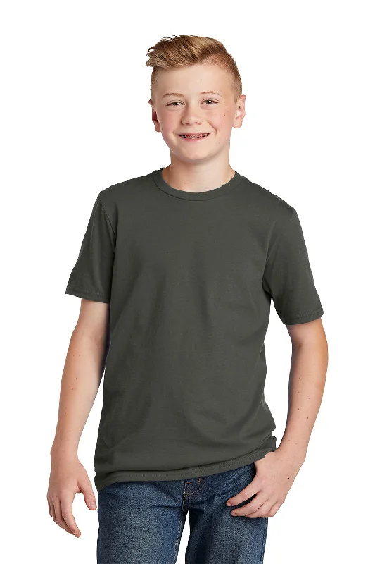 Explore T-shirts discover -District Youth Very Important Short Sleeve Crewneck T-Shirt - Deepest Grey