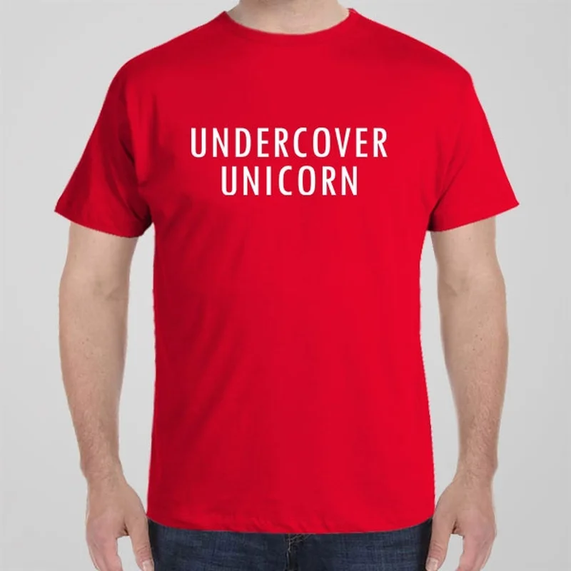 Black T-shirts minimalist -Undercover Unicorn - T-shirt